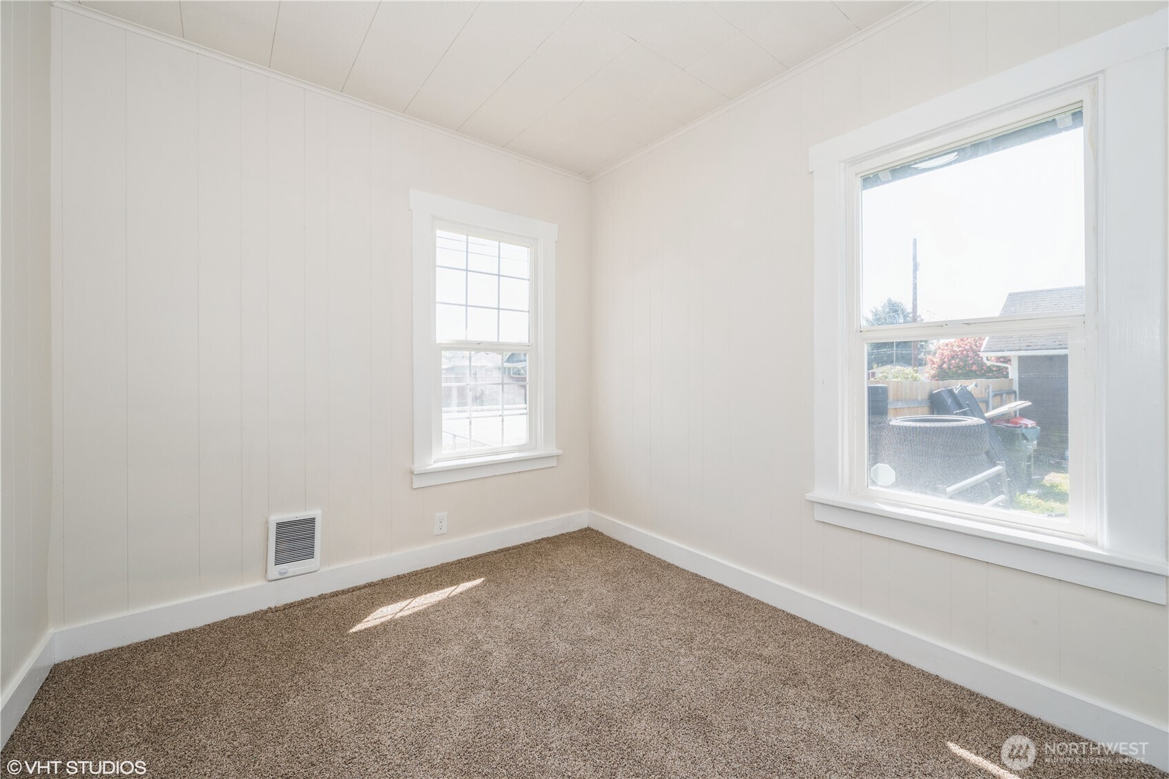 Centralia, Washington 98531, United States, 2 Bedrooms Bedrooms, ,1 BathroomBathrooms,Residential,Active,123814