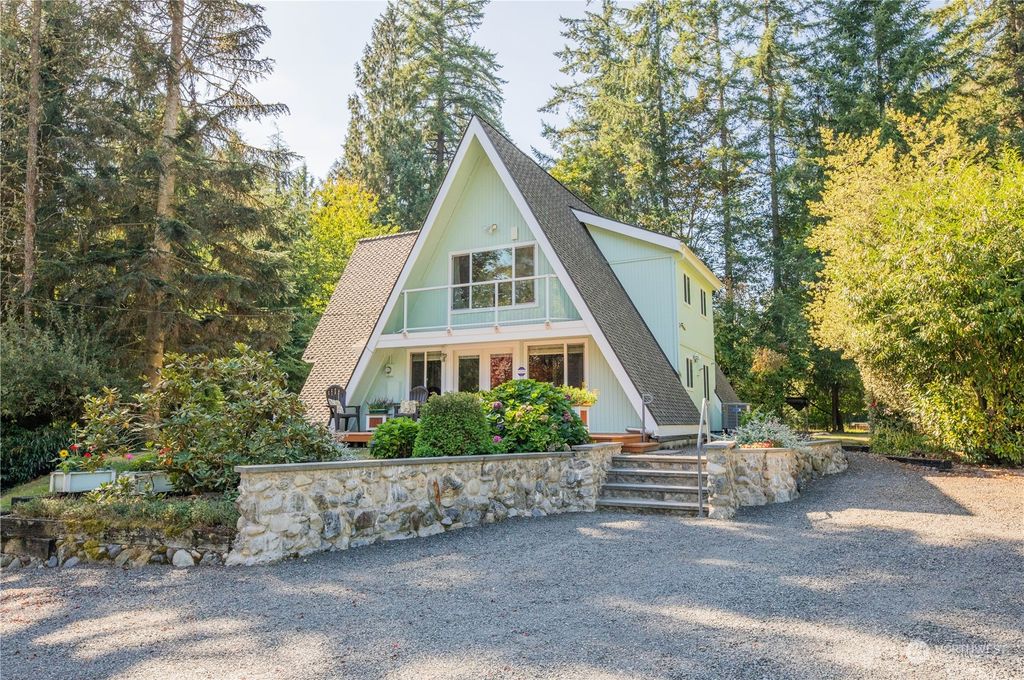 Photo of 14427 28th Street NE, Lake Stevens, WA 98258 (MLS # 2163306)