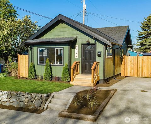 Photo of 3529 E F Street, Tacoma, WA 98404 (MLS # 2505183)