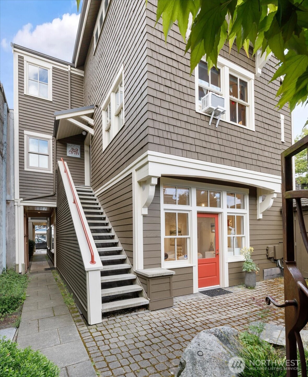 215 1st Street