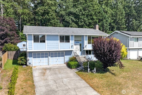 Photo of 15305 19th Avenue Ct E, Tacoma, WA 98445 (MLS # 2545484)