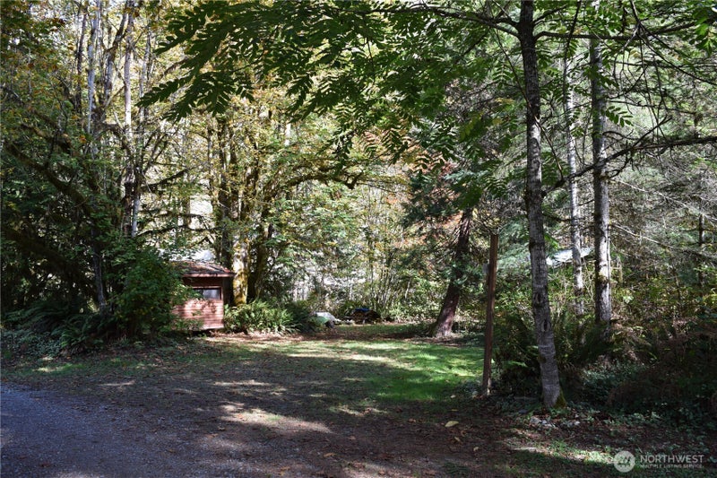 14833 Mountain View Lane