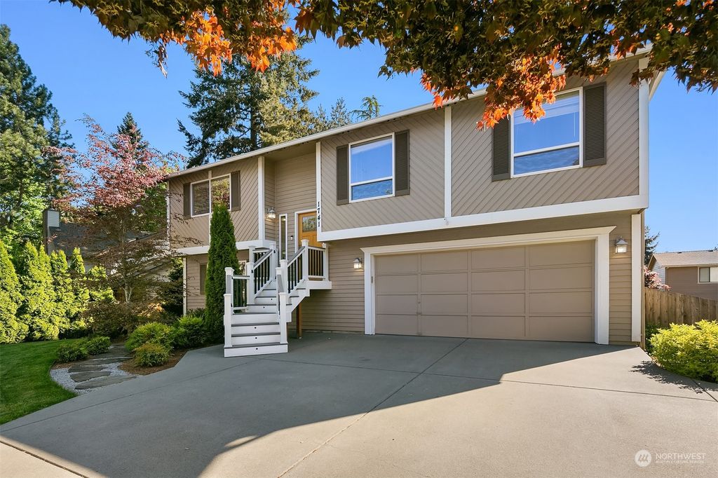 Photo of 1741 211th Way NE, Sammamish, WA 98074 (MLS # 2236449)
