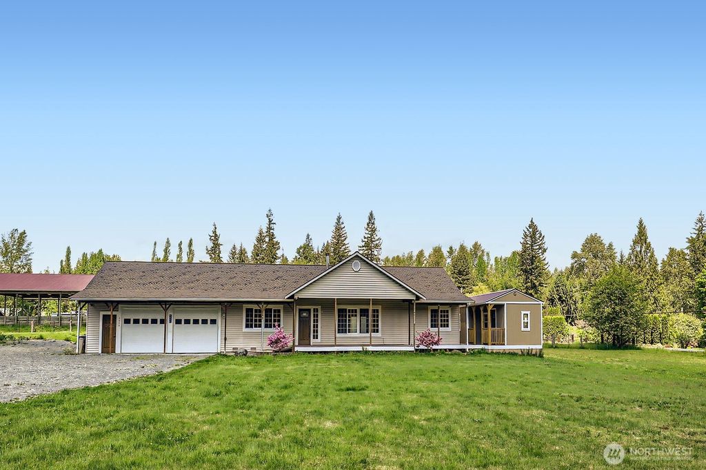 Photo of 9006 123rd Avenue NE, Lake Stevens, WA 98258 (MLS # 2382164)