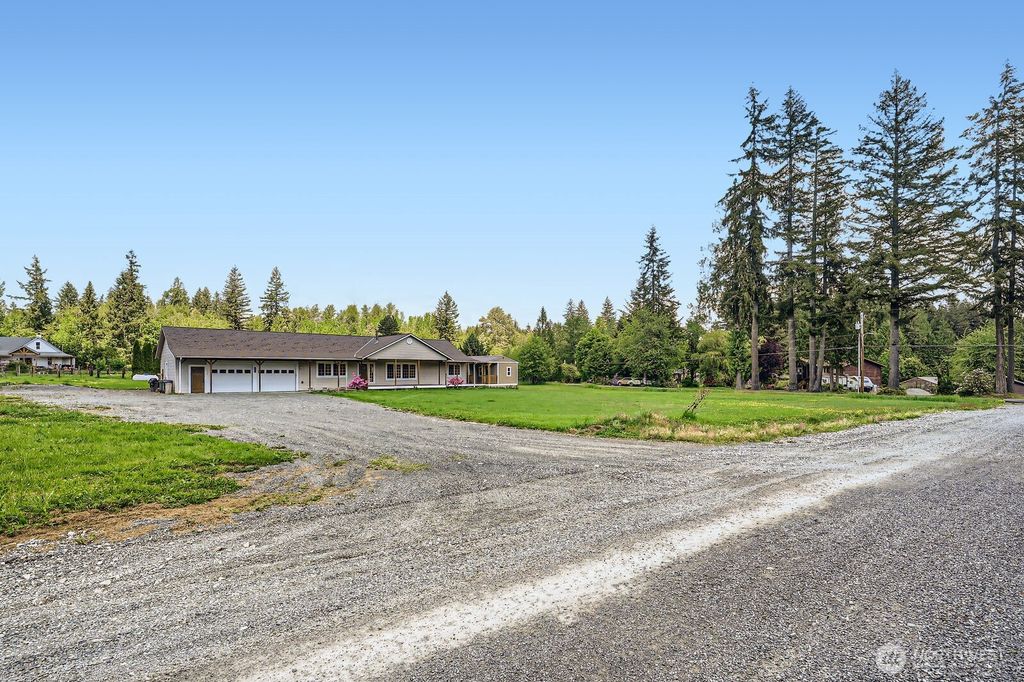 Photo of 9006 123rd Avenue NE, Lake Stevens, WA 98258 (MLS # 2382164)