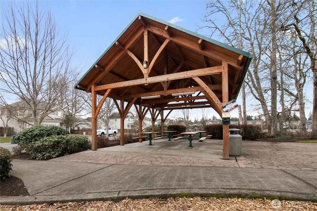 listing image 9369962572104908562