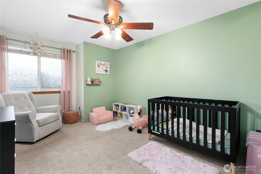 listing image 9366037706755451105