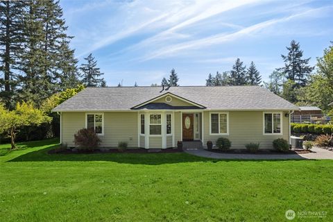 Photo of 28711 30th Ave E AVE, Spanaway, WA 98387 (MLS # 2507234)