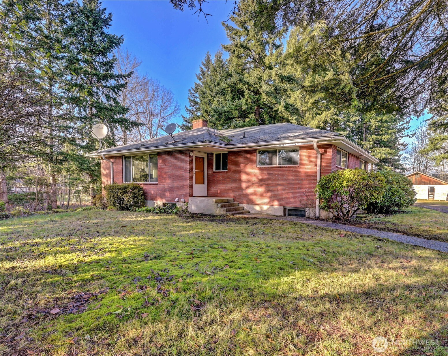 20221 Church Lake Road E