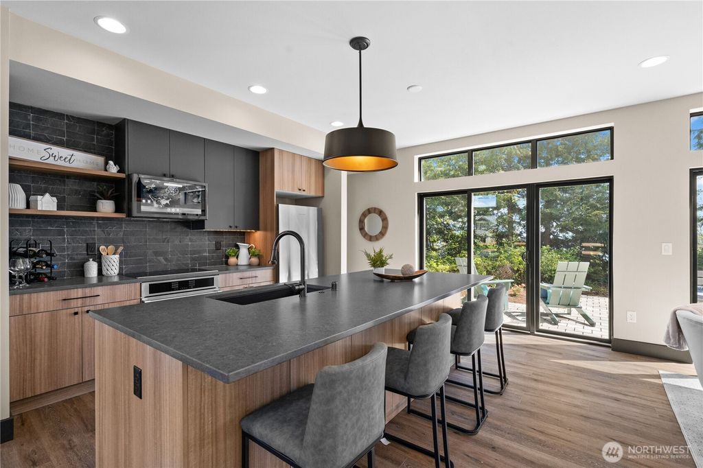 Photo of 1128 31st Avenue S, Seattle, WA 98144 (MLS # 2361839)