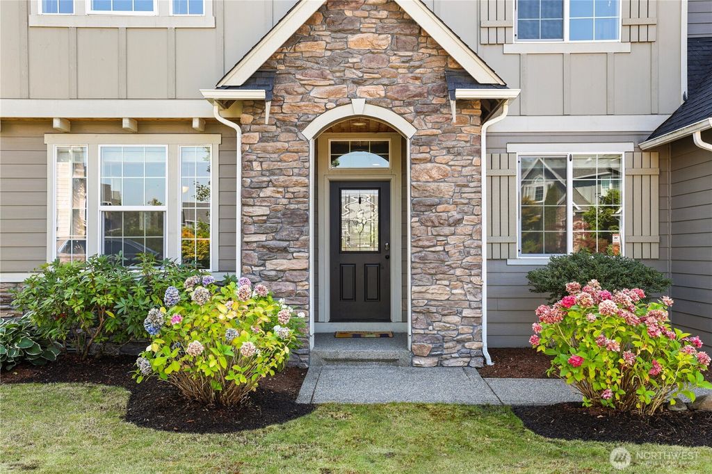 Photo of 6726 Rebecca Court SE, Auburn, WA 98092 (MLS # 2424816)