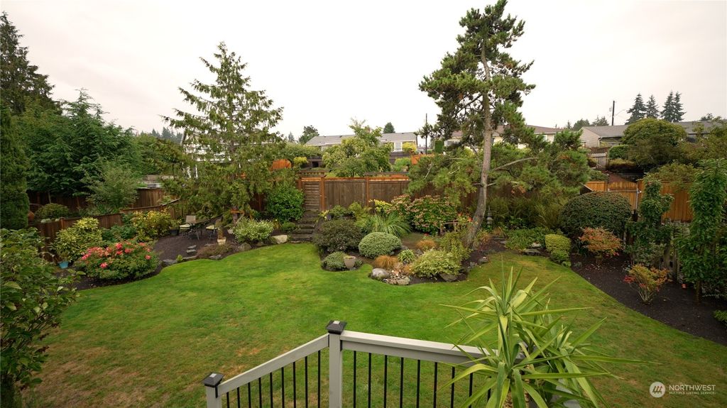 Photo of 1026 Glen Street, Edmonds, WA 98020 (MLS # 2166001)