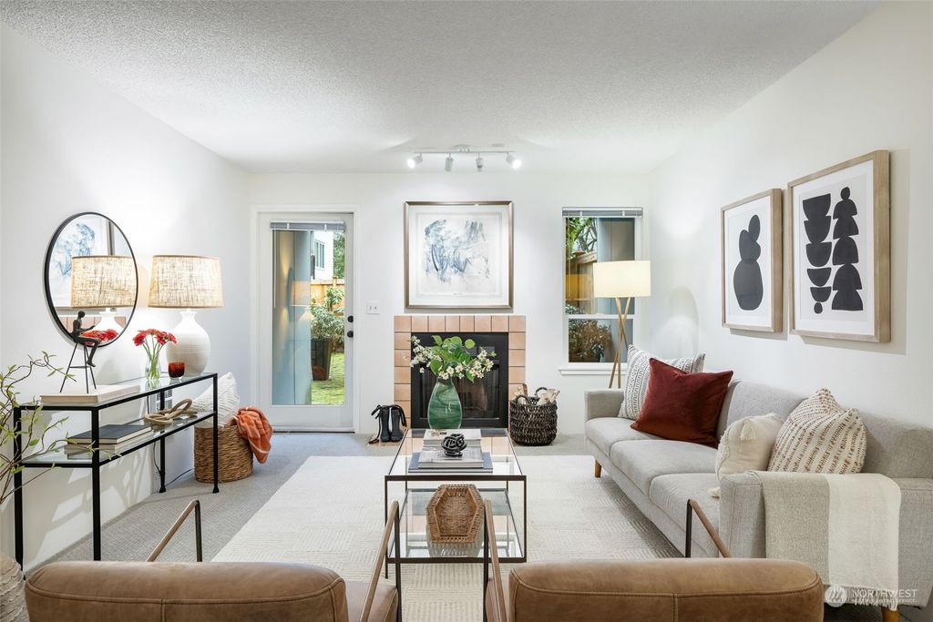 Photo of 13717 Linden Avenue N #114, Seattle, WA 98133 (MLS # 2320611)