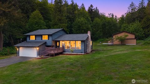 Photo of 6815 115th Street NW, Tulalip, WA 98271 (MLS # 2520608)