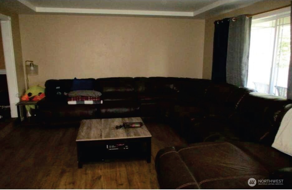 11608 34th Street NE