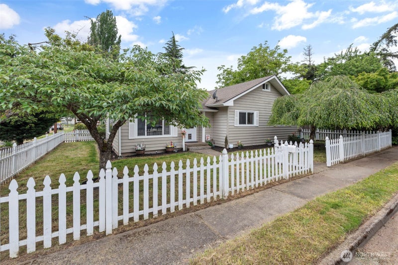316 E Plum Street