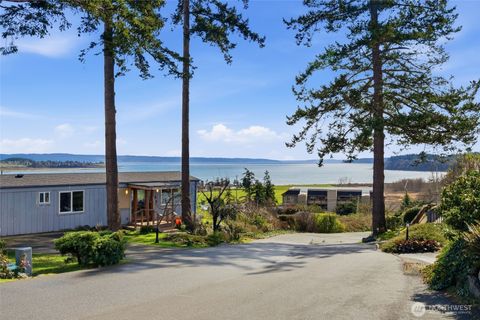 Photo of 30901 State Route 20 #B5, Oak Harbor, WA 98277 (MLS # 2491607)
