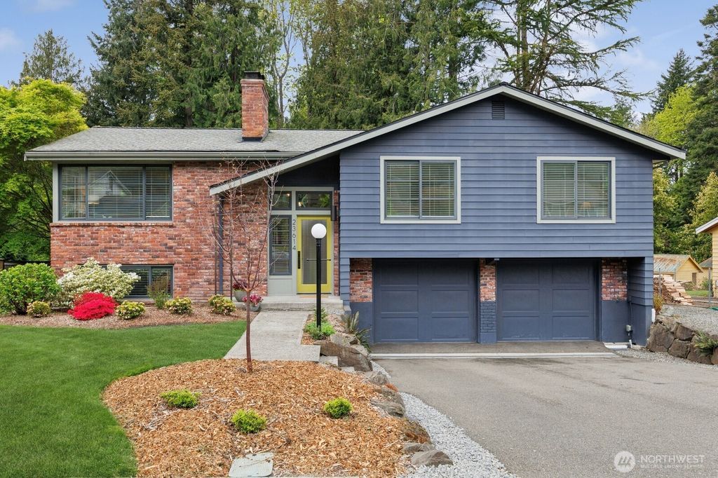 Photo of 23614 112th Place W, Woodway, WA 98020 (MLS # 2357654)