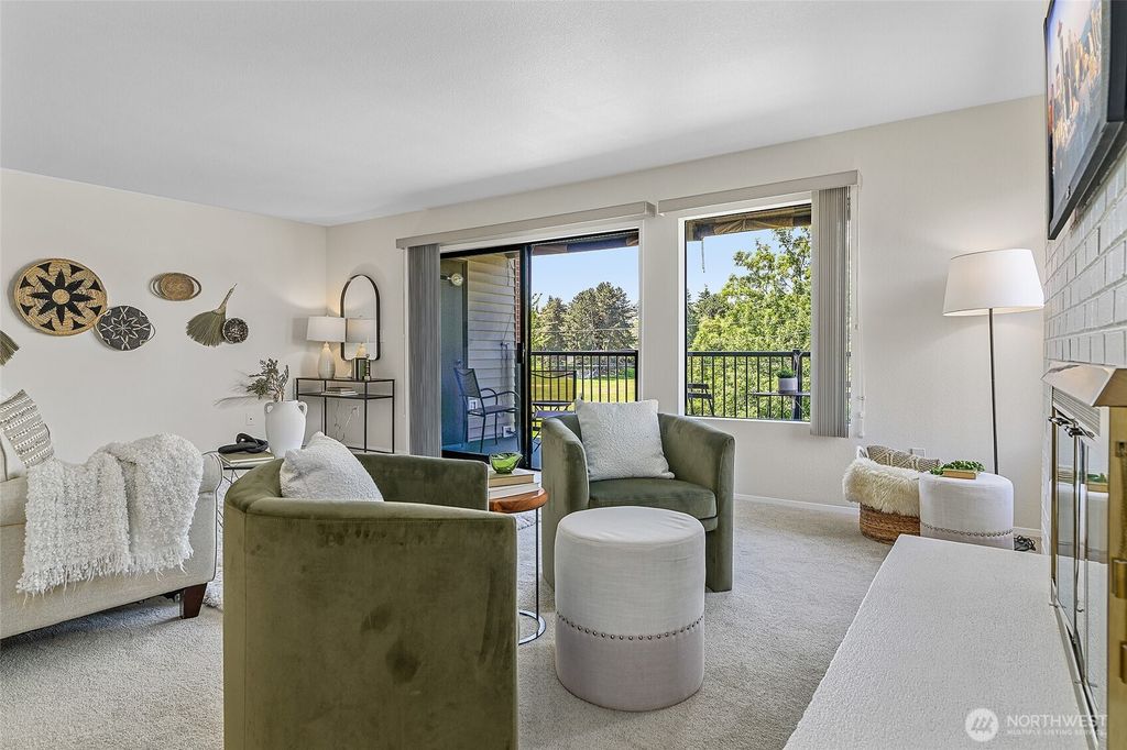 Photo of 2858 32nd Avenue W #302, Seattle, WA 98199 (MLS # 2386583)