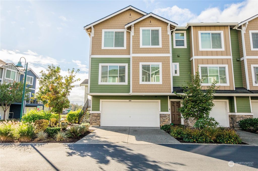 Photo of 3008 35th Street, Everett, WA 98201 (MLS # 2312079)