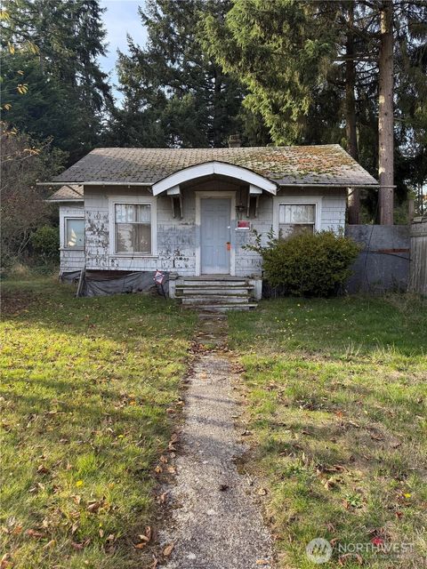 Photo of 5716 Wetmore Avenue, Everett, WA 98203 (MLS # 2455986)