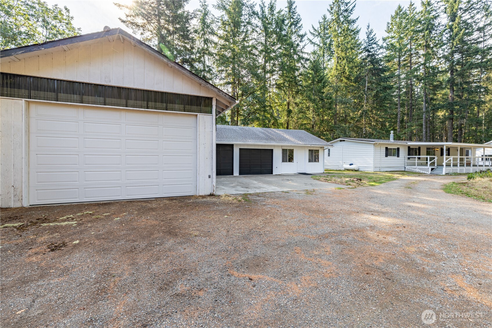 2201 E Island Lake Drive