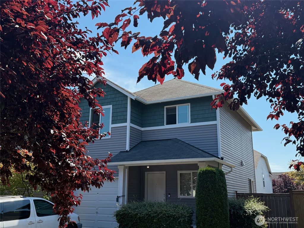 Photo of 10310 25th Street SE, Lake Stevens, WA 98258 (MLS # 2387844)