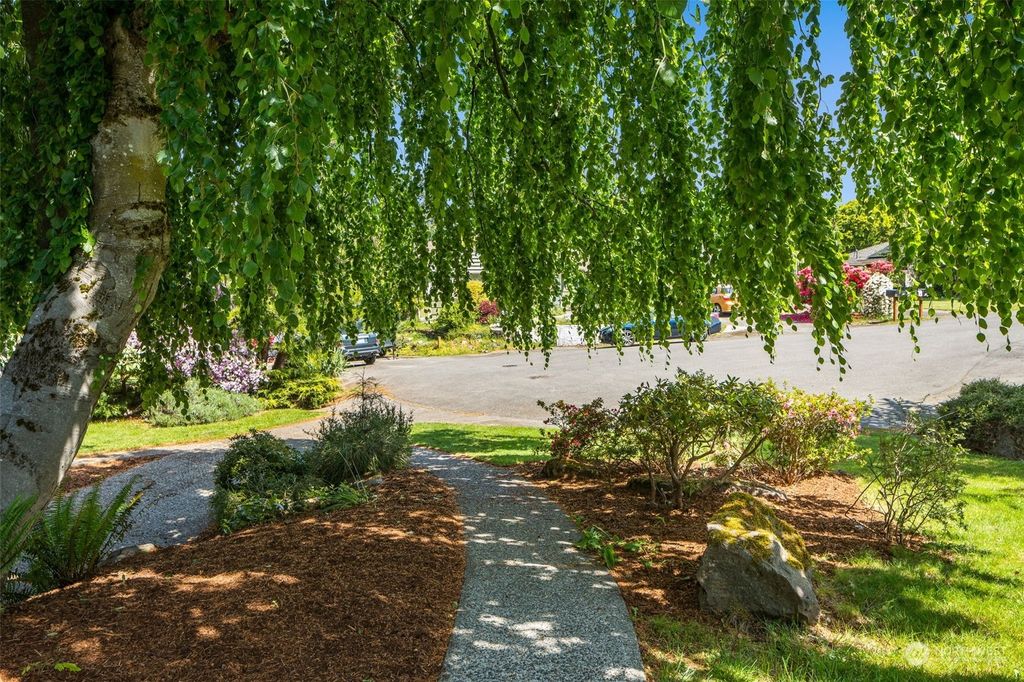 Photo of 823 NW 107th Street, Seattle, WA 98177 (MLS # 2074298)