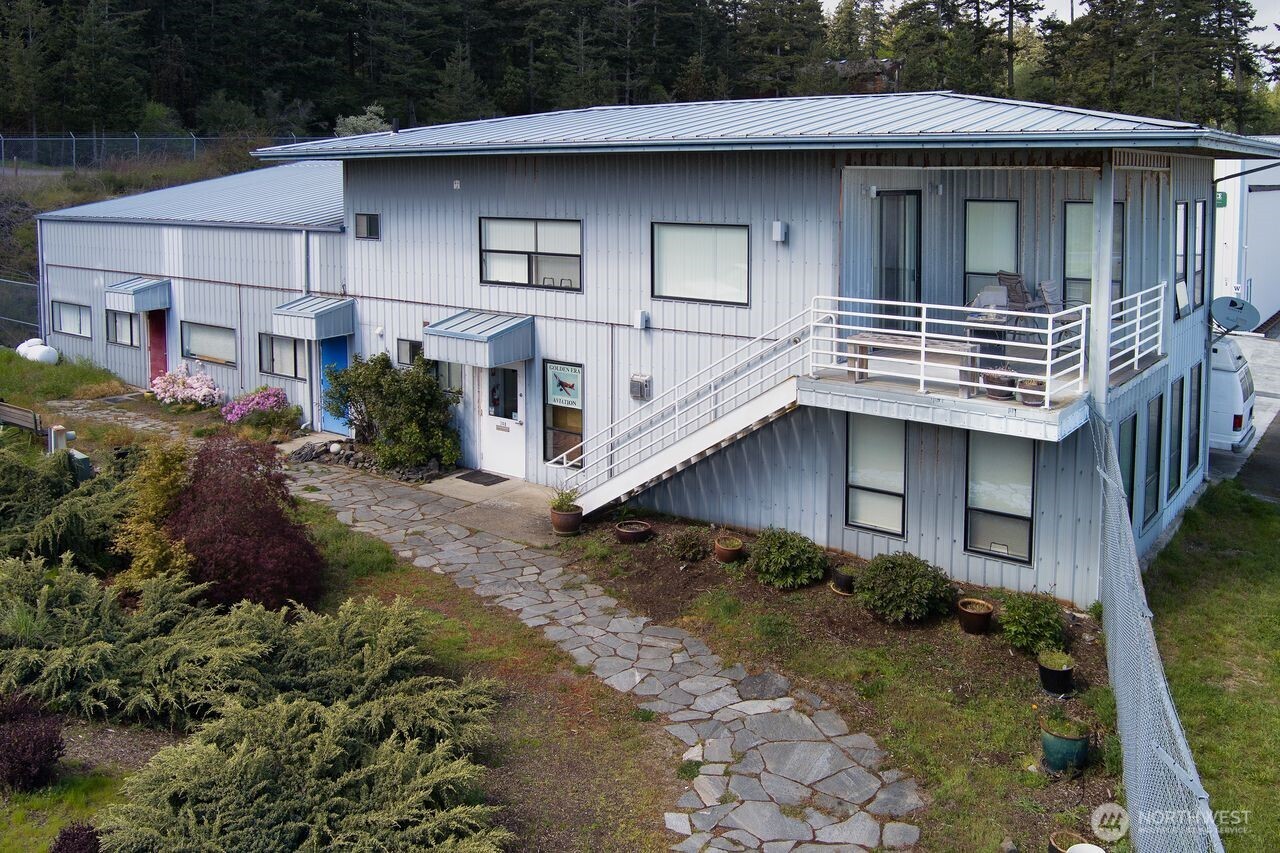 740 Airport Circle Drive