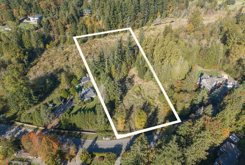 24 SE Black Nugget Road