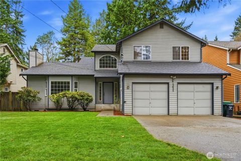 Photo of 13033 25th Avenue NE, Seattle, WA 98125 (MLS # 2483093)
