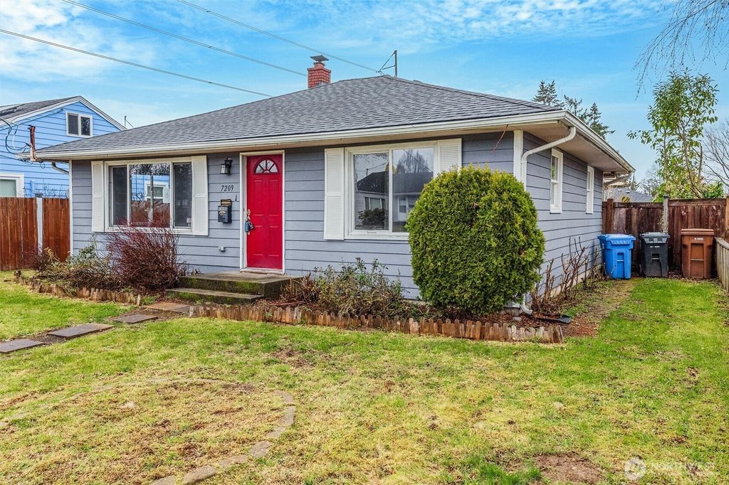 Photo of 7209 S Bell Street, Tacoma, WA 98408 (MLS # 2474908)