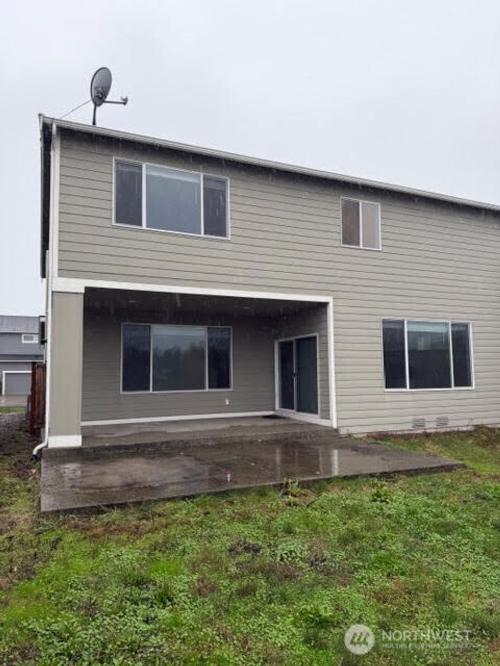 Photo of 1420 32nd Street NW, Puyallup, WA 98371 (MLS # 2460118)