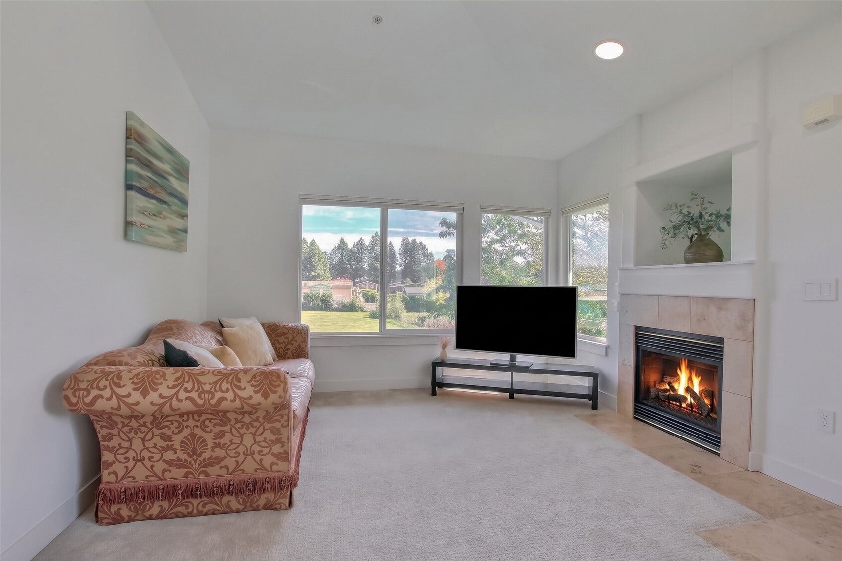 11130 SE 208th St M-202