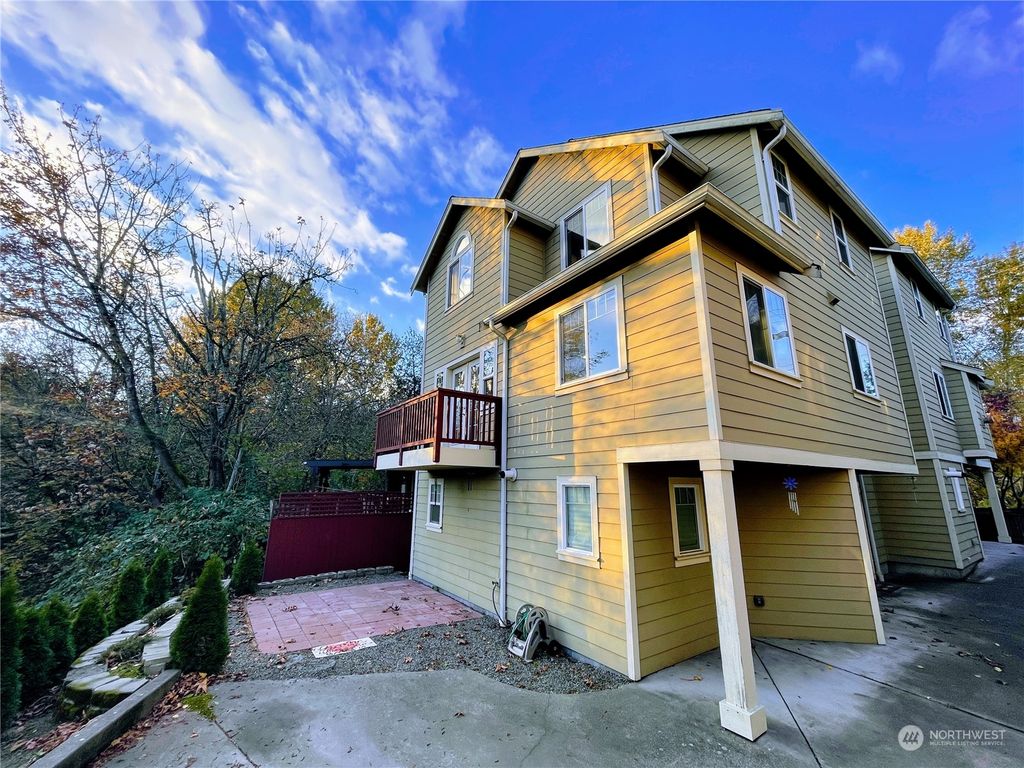 Photo of 2637 SW Nevada Street, Seattle, WA 98126 (MLS # 2015825)
