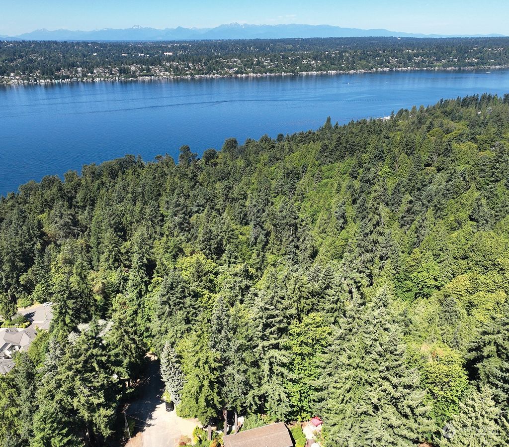 Photo of 0 XX 72nd Avenue NE, Kirkland, WA 98034 (MLS # 2327624)