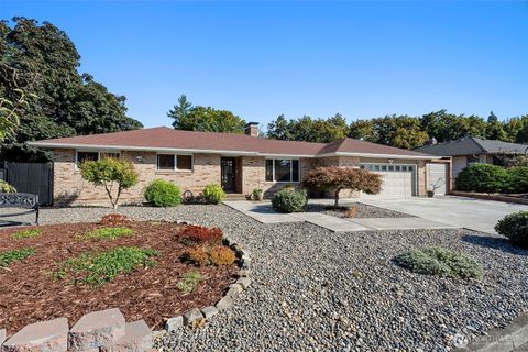Photo of 6804 Louisiana Drive, Vancouver, WA 98664 (MLS # 2429628)