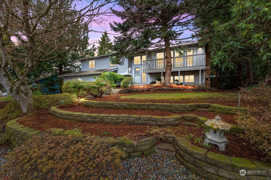 Photo of 15908 SE 175th Street, Renton, WA 98058 (MLS # 2195580)