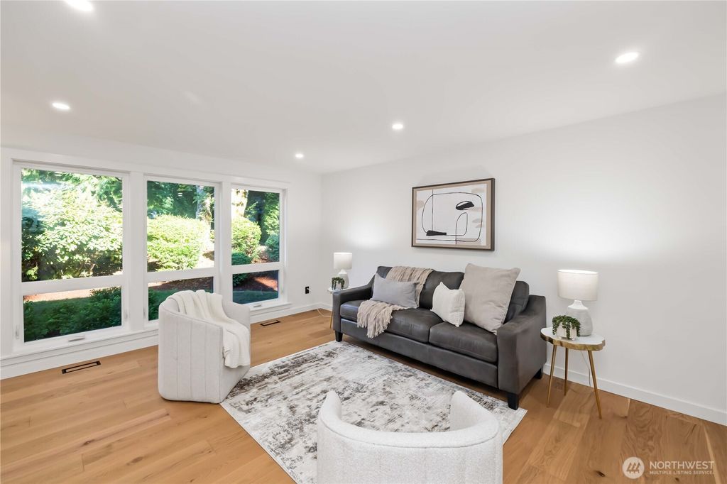 Photo of 28030 185th Place SE, Kent, WA 98042 (MLS # 2475783)