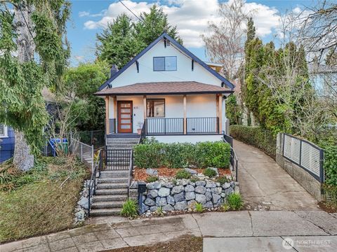 Photo of 611 29th Avenue E, Seattle, WA 98112 (MLS # 2465388)