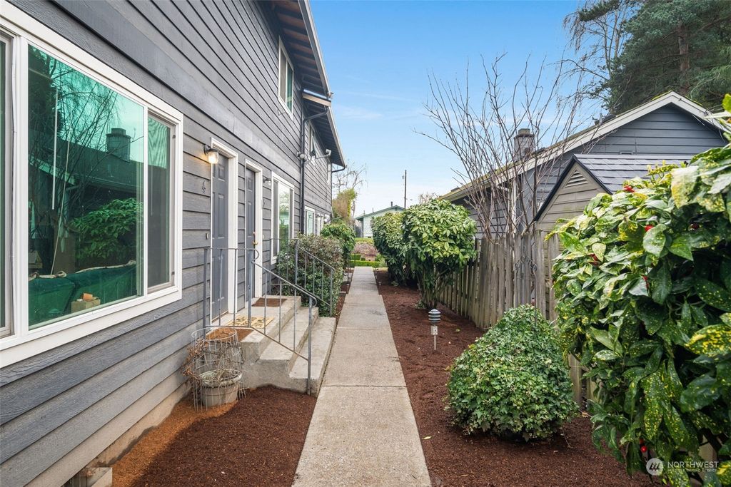 Photo of 3816 Wetmore Avenue #1-4, Everett, WA 98201 (MLS # 2199533)