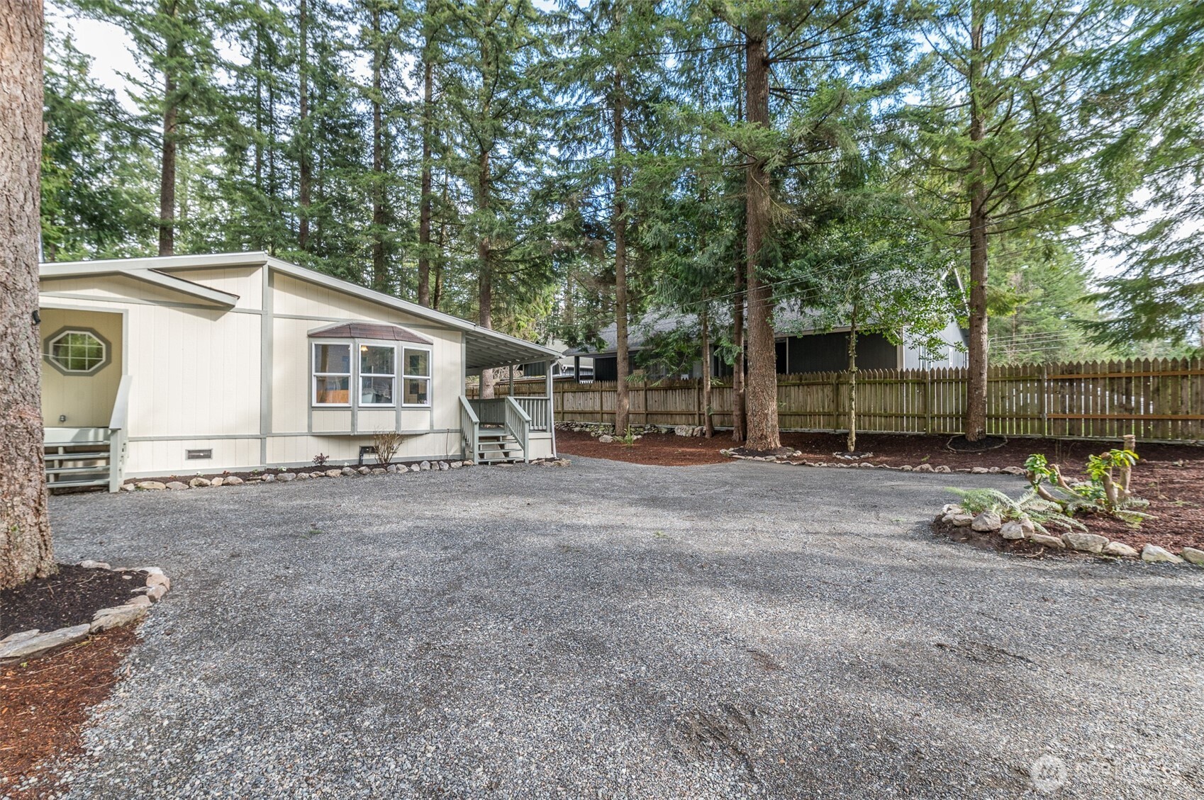 8578 Golden Valley Drive