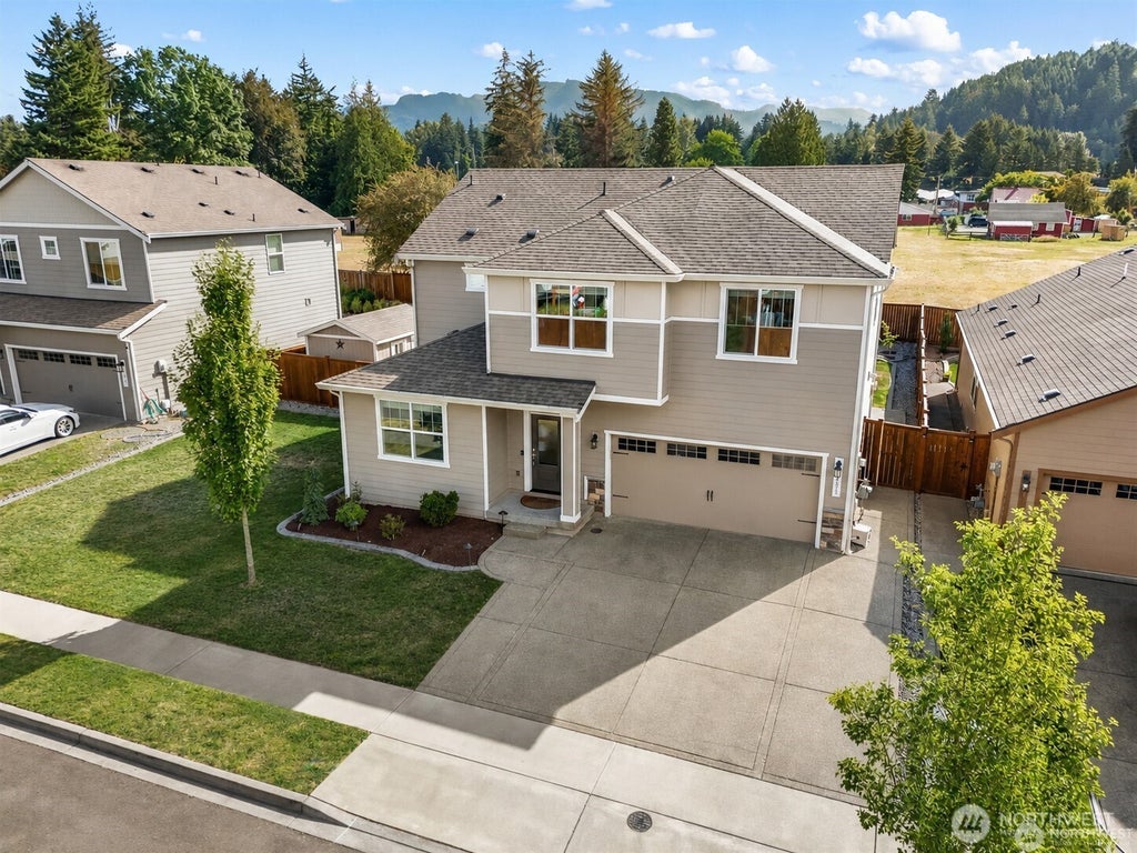 Photo of 451 Jasmine Lane N, Enumclaw, WA 98022 (MLS # 2573043)