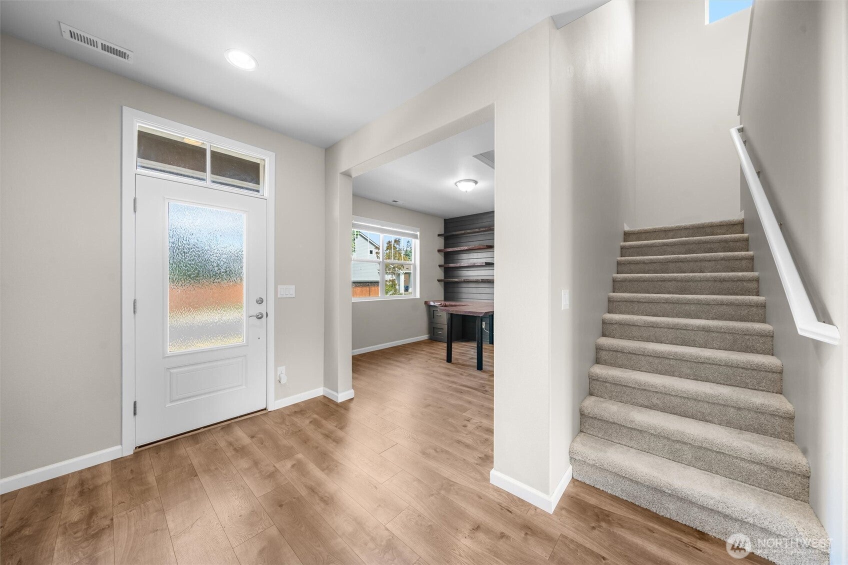451 Jasmine Lane N