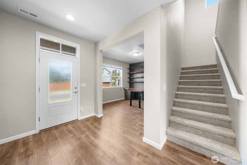 451 Jasmine Lane N