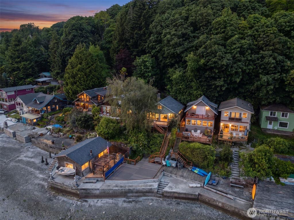 Photo of 28243 Manzanita Beach Road SW, Vashon, WA 98070 (MLS # 2562124)