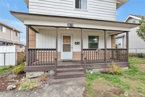 Photo of 3579 E Howe Street, Tacoma, WA 98404 (MLS # 2446459)