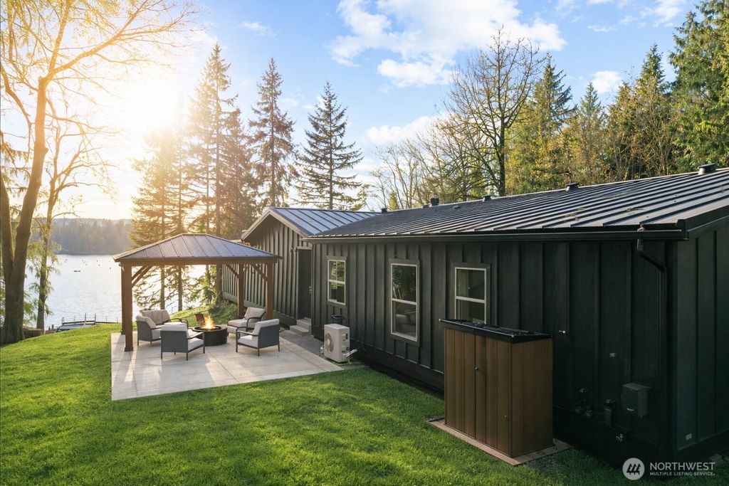 Photo of 101 S Tulloch Rd, Snohomish, WA 98290 (MLS # 2460947)