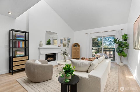 Photo of 12303 SE 60th Street #3A, Bellevue, WA 98006 (MLS # 2557312)