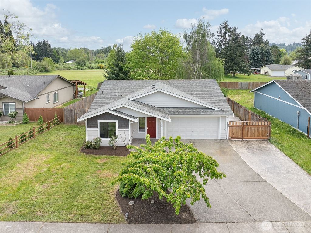 Photo of 134 5th Avenue SE, Pacific, WA 98047 (MLS # 2520355)